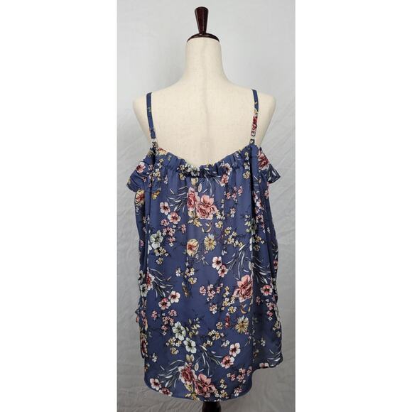 A. Byer Polyester Women's 3X Purple Flowers Blouse - Picture 3 of 8